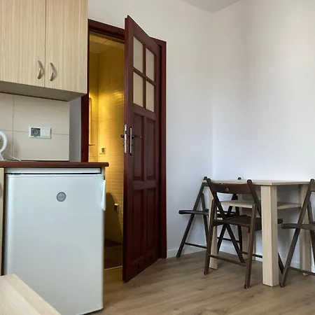 Goscinne Przy Plazy Rewa