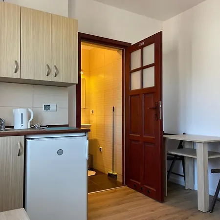 Goscinne Przy Plazy Homestay Rewa