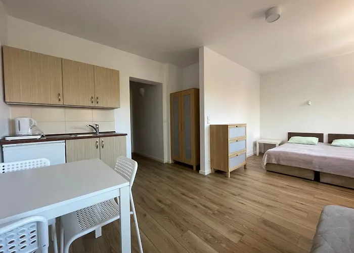 Goscinne Przy Plazy * Rewa